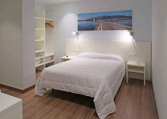 Agusti Hotel 3*