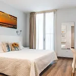 Agusti Hotell