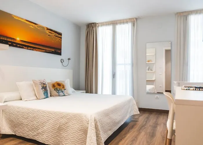 Agusti Hotel